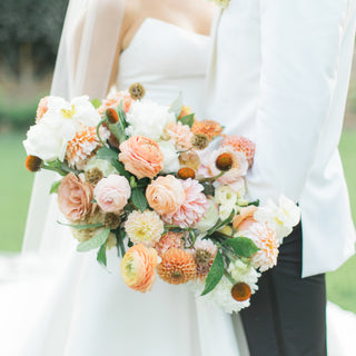 The Best Flowers to Use for a Rustic Wedding Theme